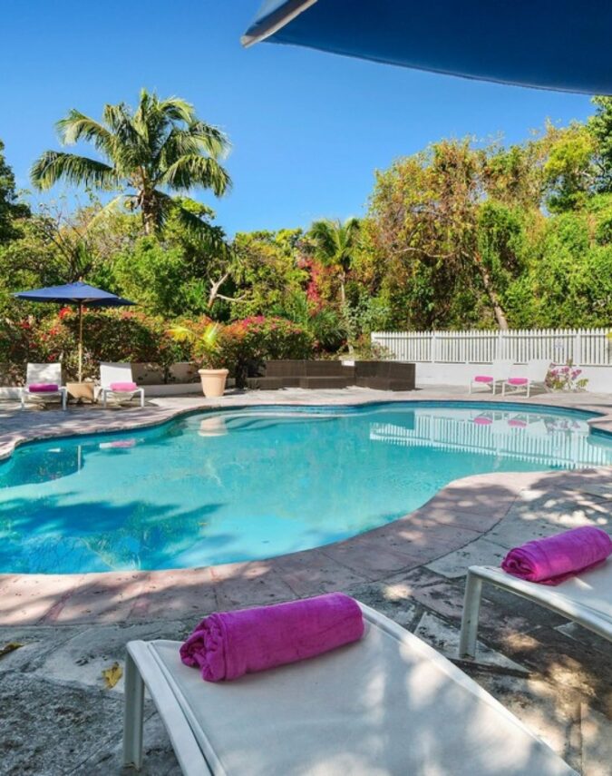 Pink Sands Estate